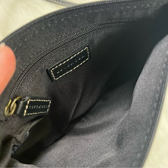 LEVENGER Black Buttery Soft Genuine Leather Wristlet Purse With Contrast Stitch
